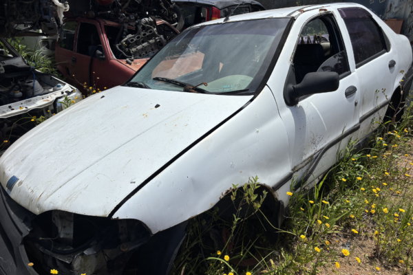 Repuestos de Fiat Siena por PARTES / REPUESTOS